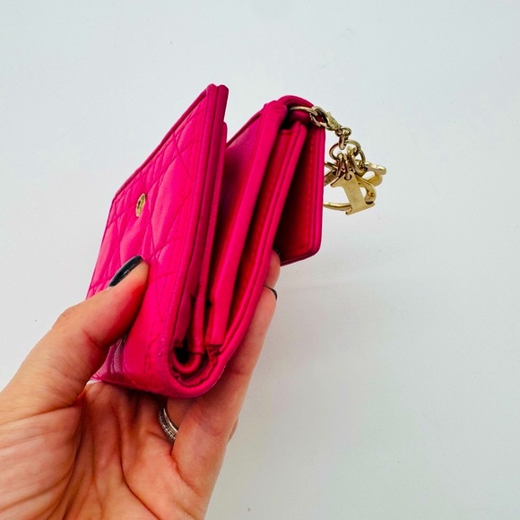Dior PINK Compact Wallet - Picture 3 of 6